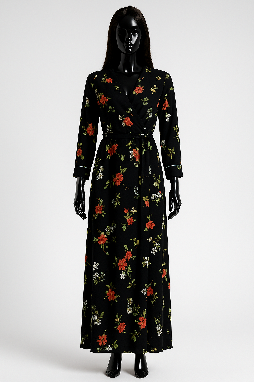 un maniquí negro brillante de plástico sin rasgos faciales con Combinaison taille 38 / Mono talla M de pie, mirando a la cámara, en un estudio fotográfico limpio con fondo blanco y luz suave.